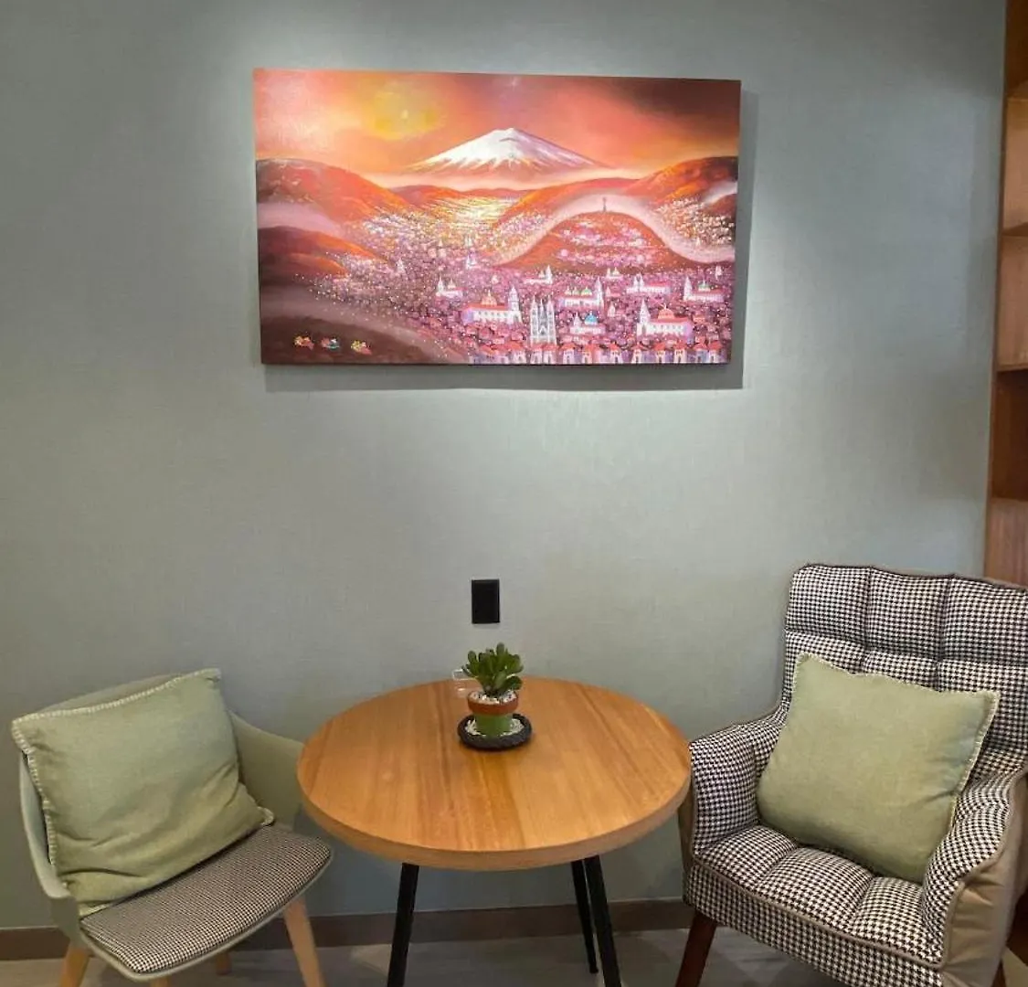 Torre Pontina Building In Carolina Apartamento Quito 0*,